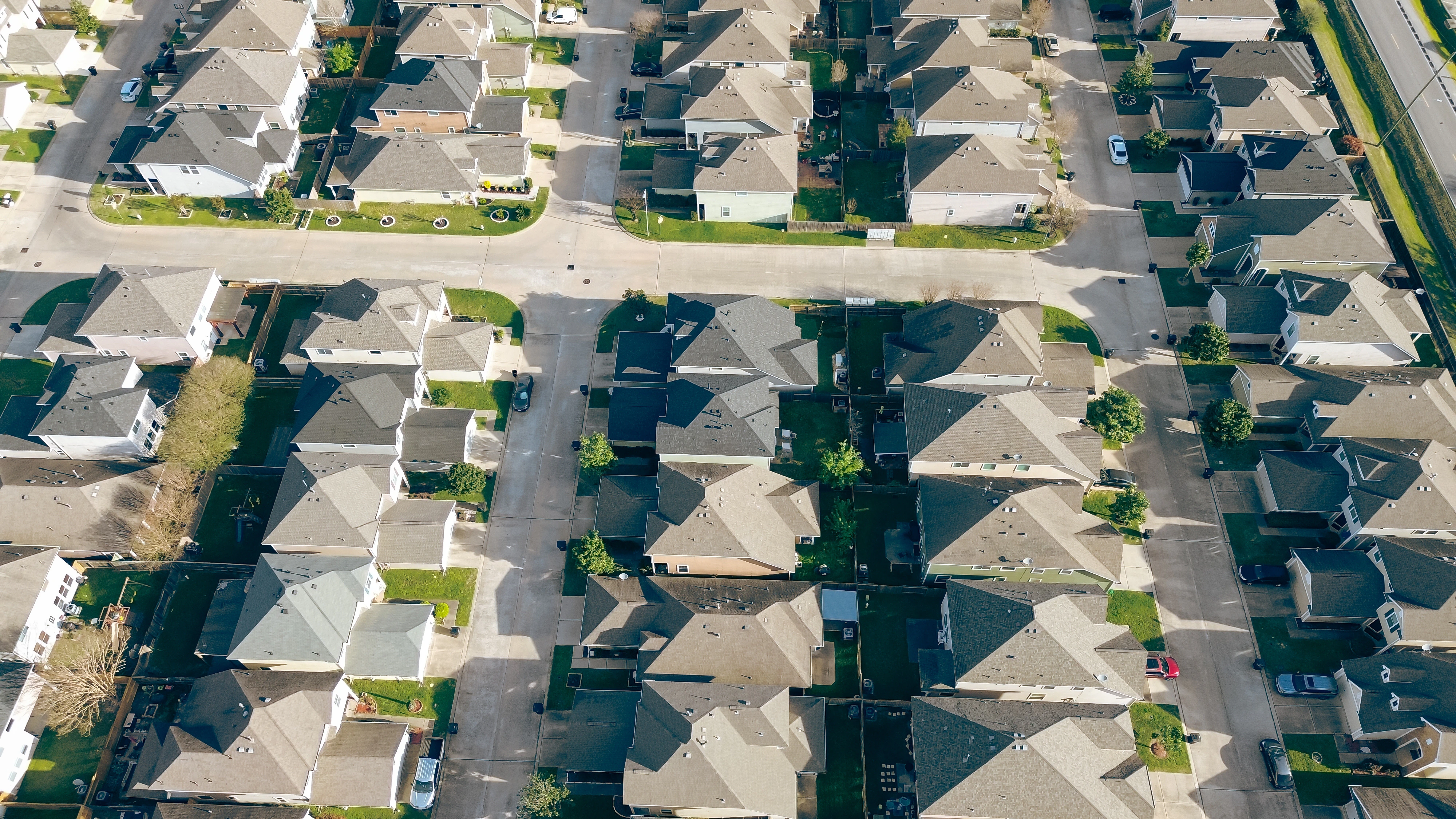 What is a Luxury Landed House