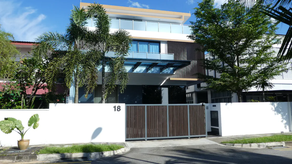 Modern luxury landed house in Singapore renovated by an experienced renovation contractor